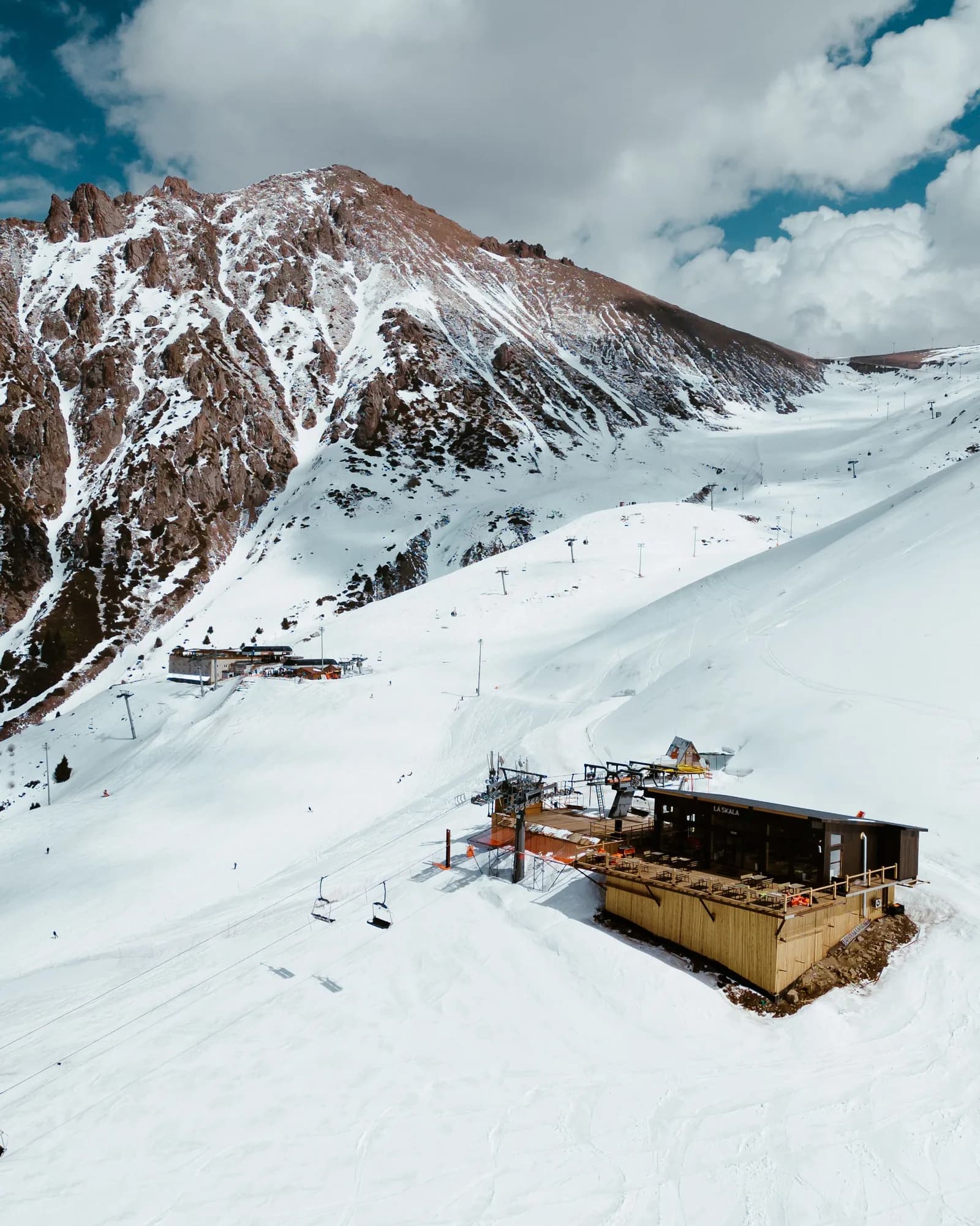 Shymbulak Mountain Resort — Fotoğraf 1 3