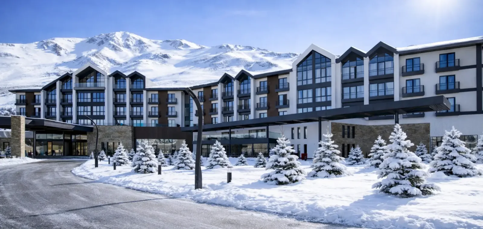 LakeSide Hotel Shahdag
