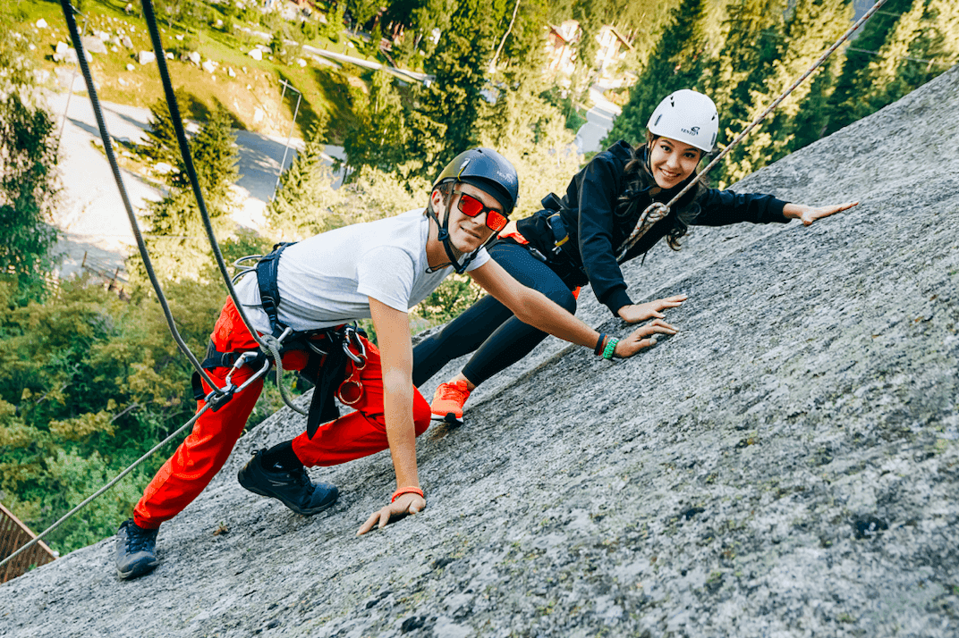 Logo 98 D3A175F36483D768159212519564A5F8